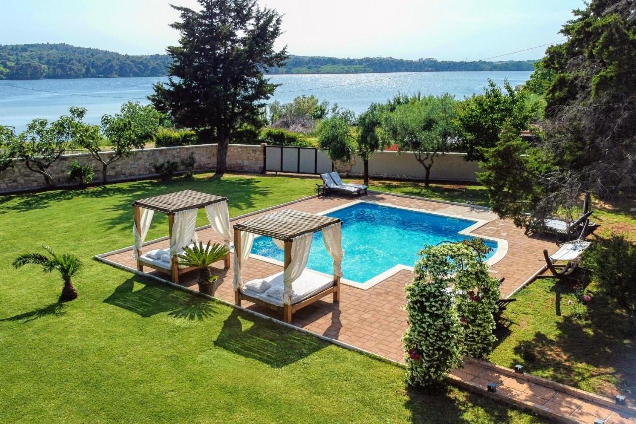Holiday Home Giardino Marino Pomer Exterior photo