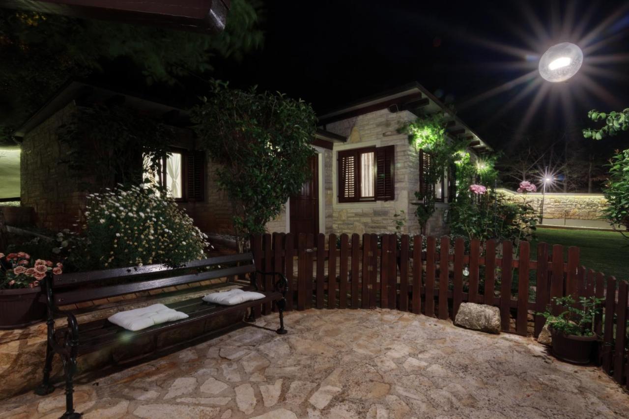 Holiday Home Giardino Marino Pomer Exterior photo