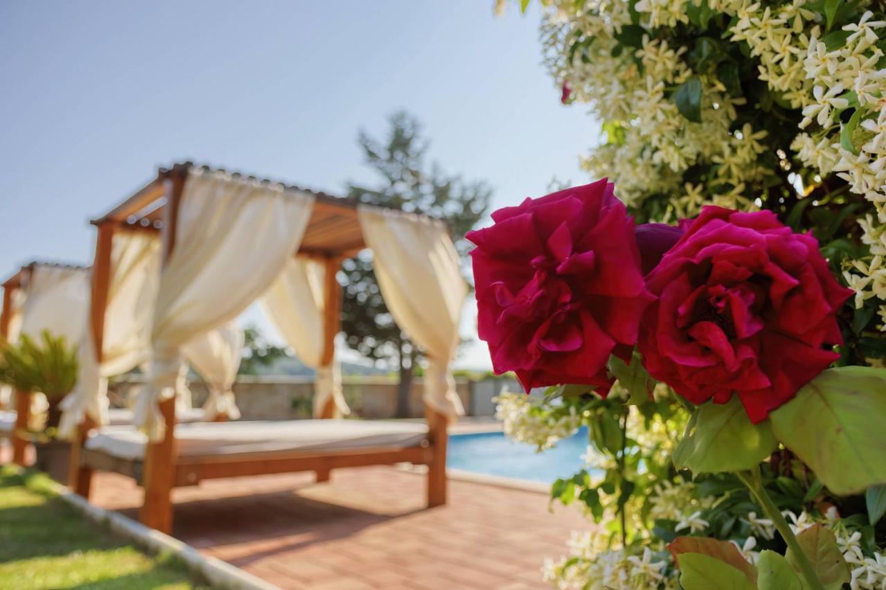 Holiday Home Giardino Marino Pomer Exterior photo